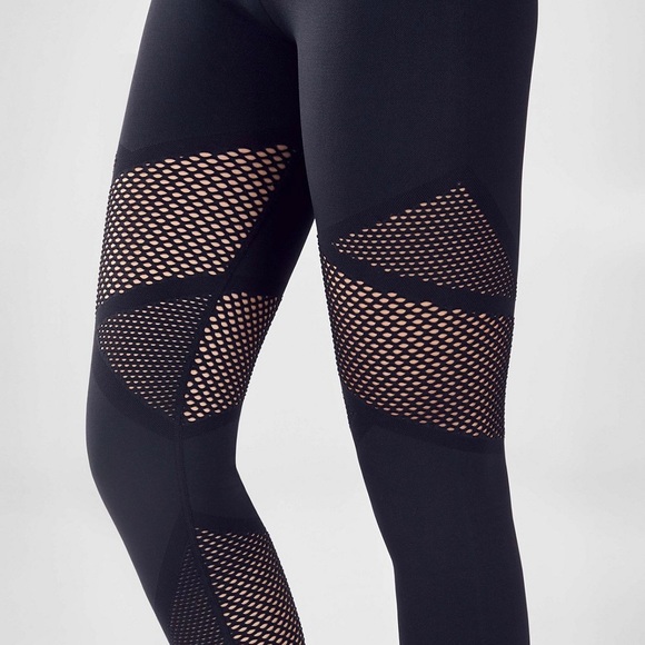 FABLETICS Mosaic High-Waisted 7/8 Leggings - Picture 13 of 14